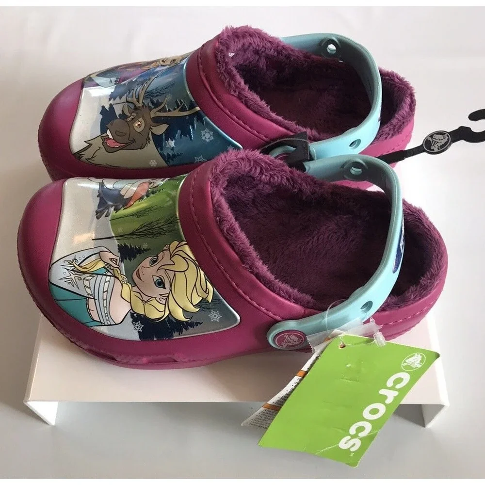 Crocs, Girls, Clogs 'Frozen' Anna/Elsa, Size Junior 2‎ 'Berry', Felt Lined.